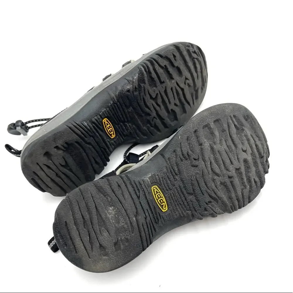Keen kids size 5 kids True to EUC waterproof Velcro black